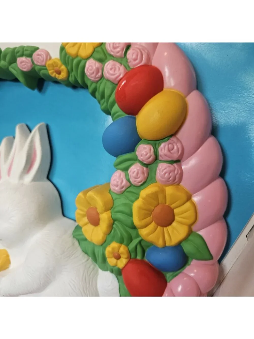 Vtg 90s Easter Wreath Eggs Bunnies Plastic By Empire 17
